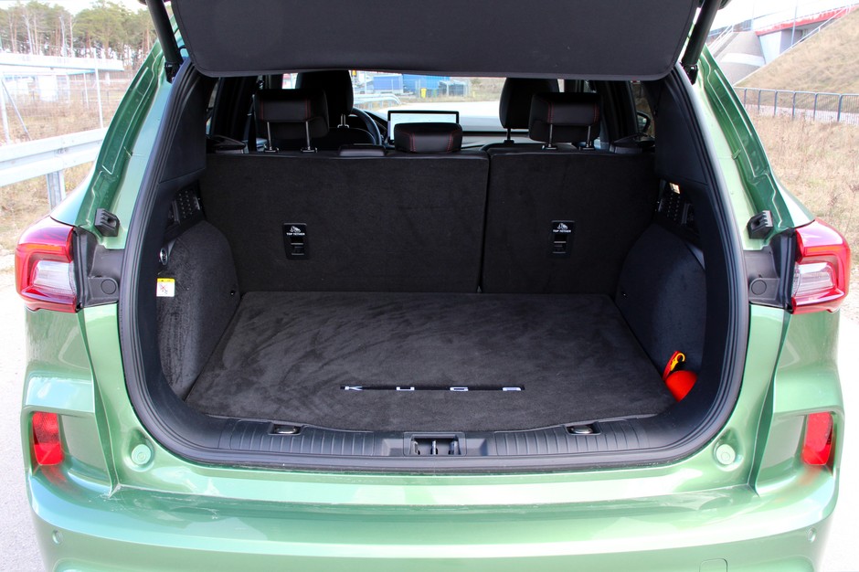 Ford Kuga 2.5 FHEV ST Line X