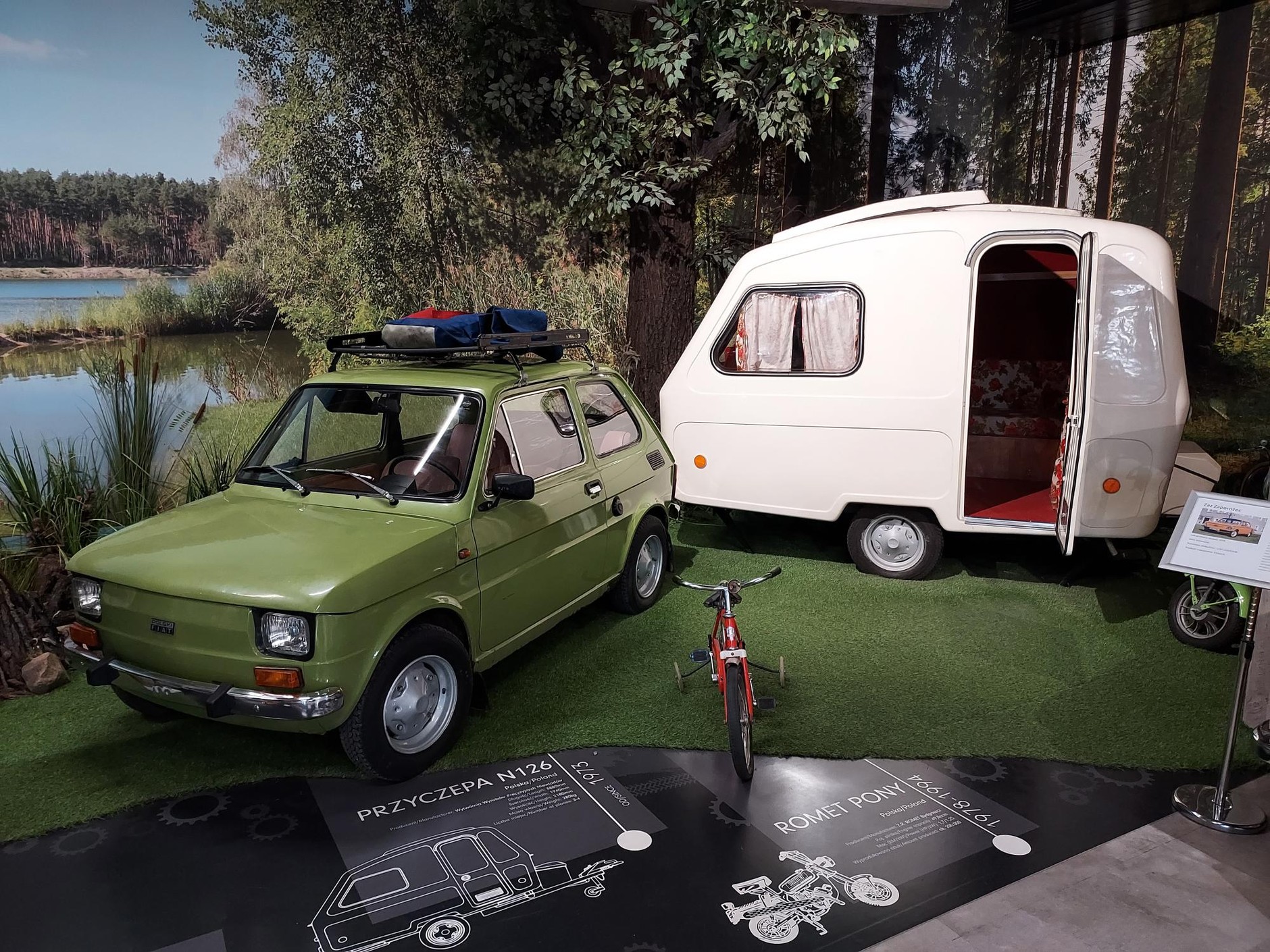 Klasyczne pojazdy na zamku Topacz 2024