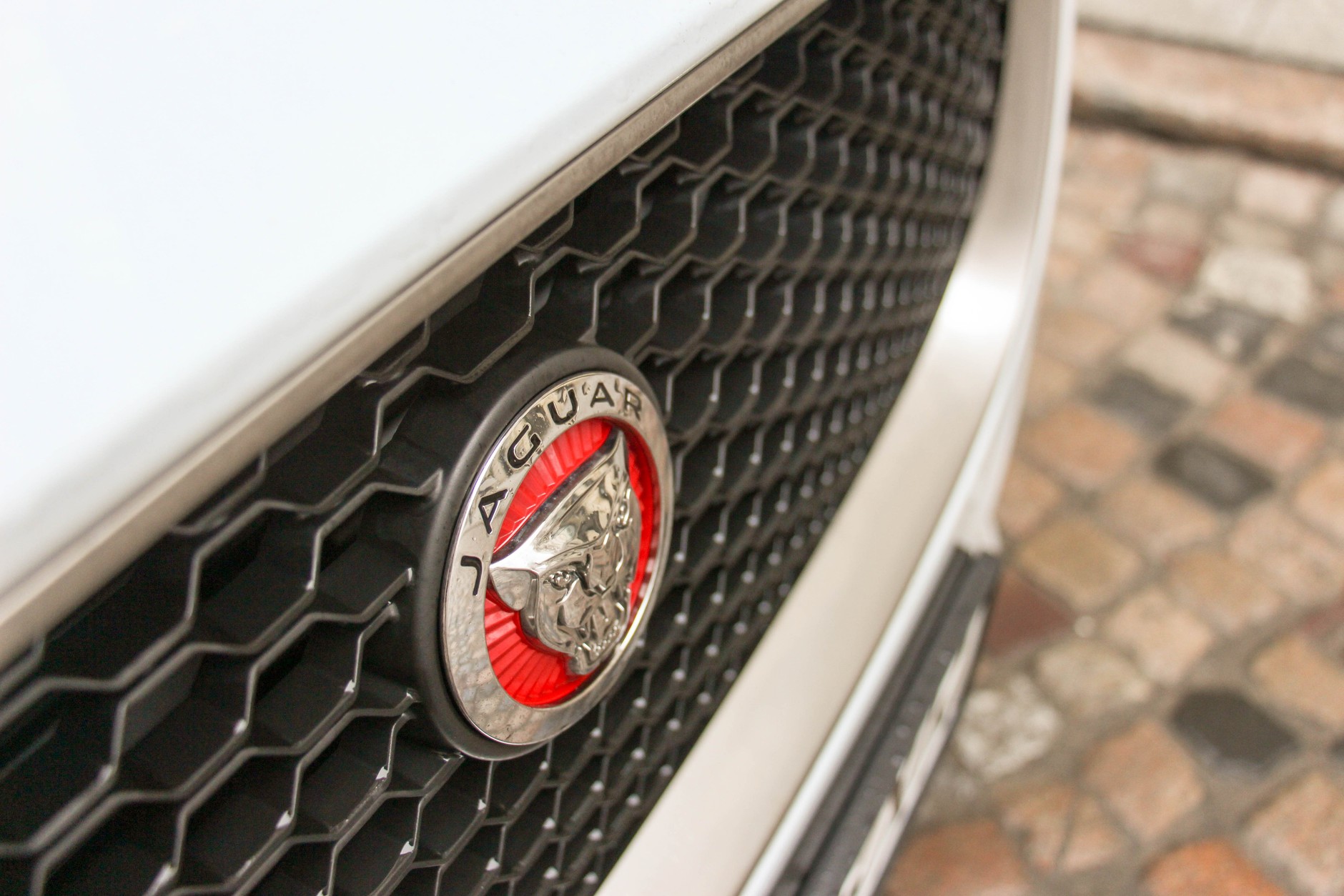 Jaguar XF 3.0 TDV6 R-Sport