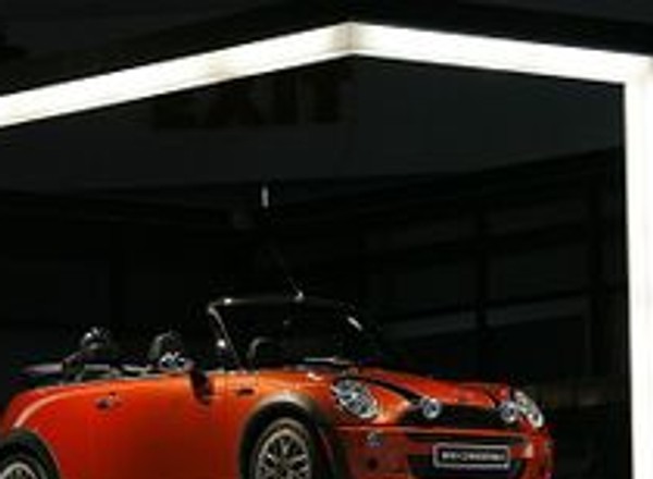 Auto Shanghai 2007: Mini robi furorę w Chinach