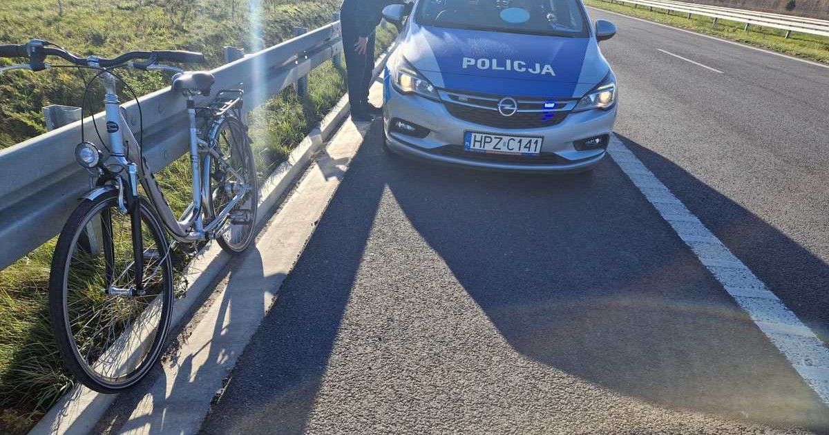  Igrał ze śmiercią na ekspresówce. Rowerem chciał dojechać z Grójca do Warszawy