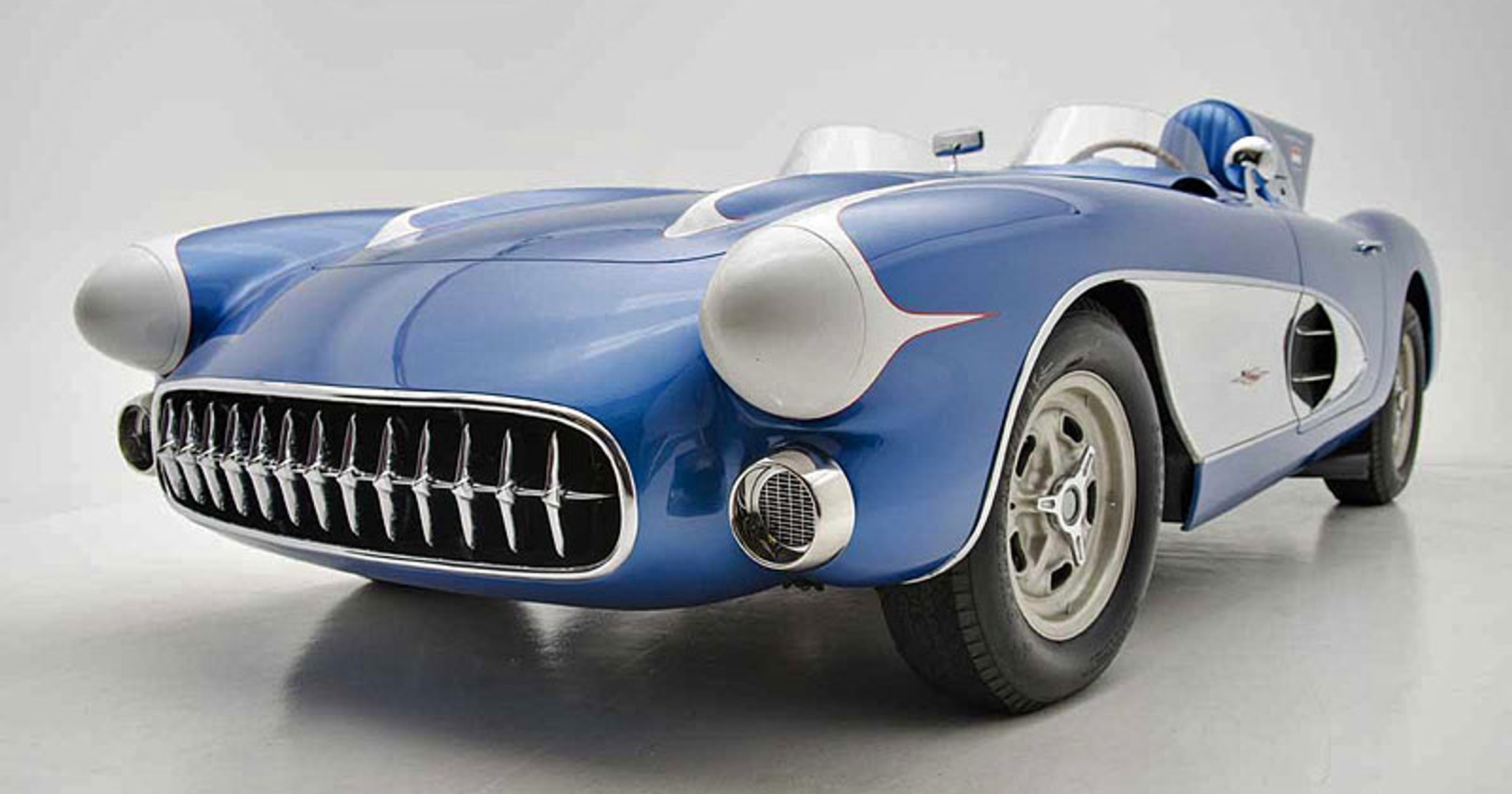 Chevrolet Corvette SR-2