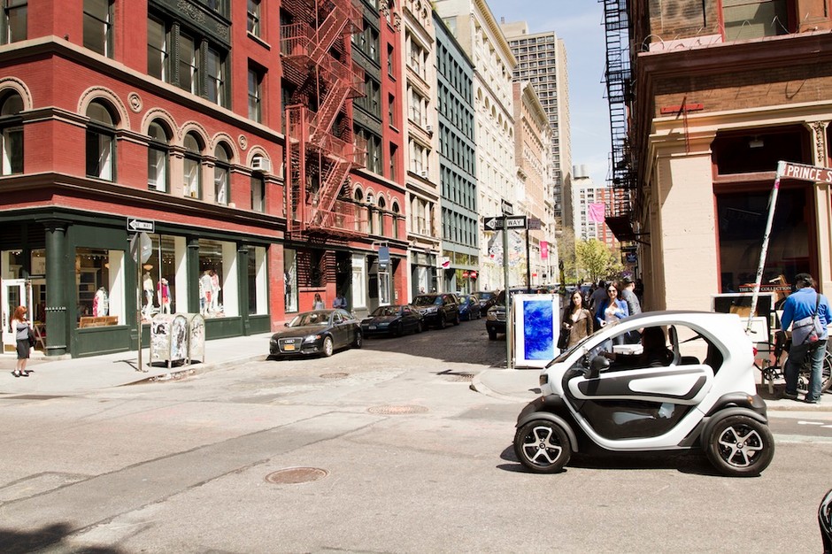 Renault Twizy kosztuje 33 900 zł
