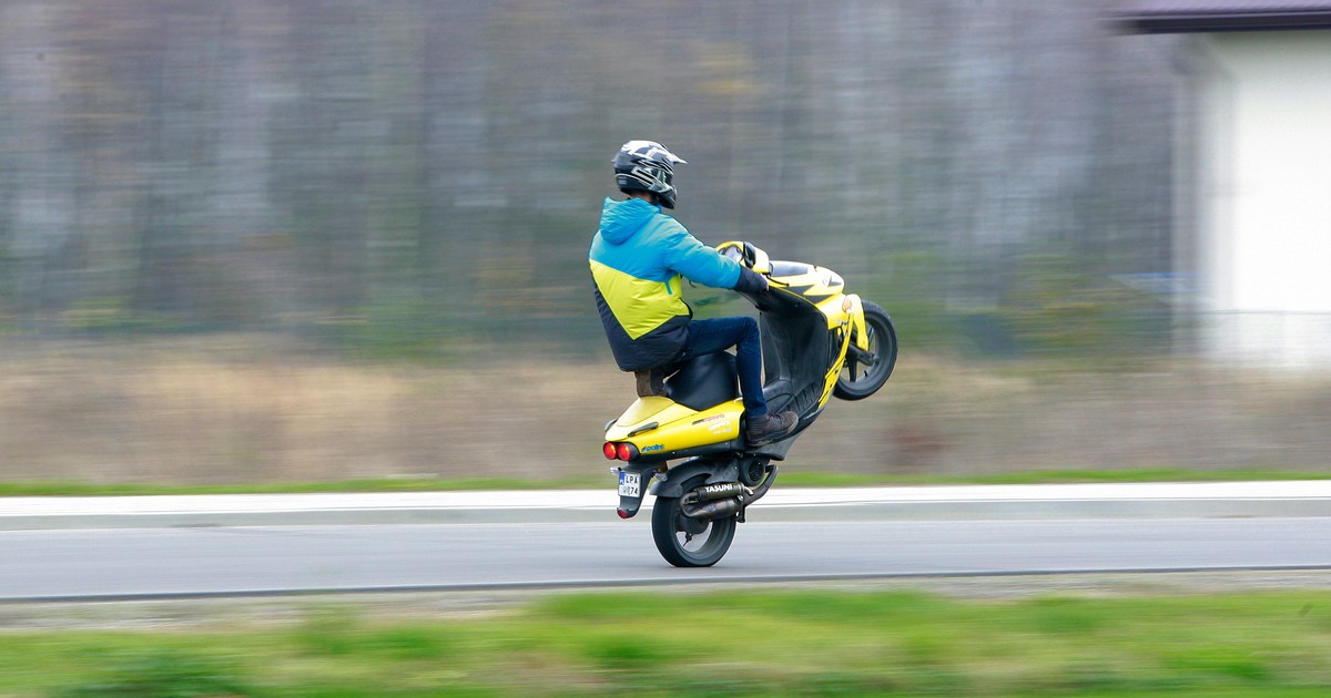Jazda odblokowanym motorowerem może mieć bardzo poważne konsekwencje