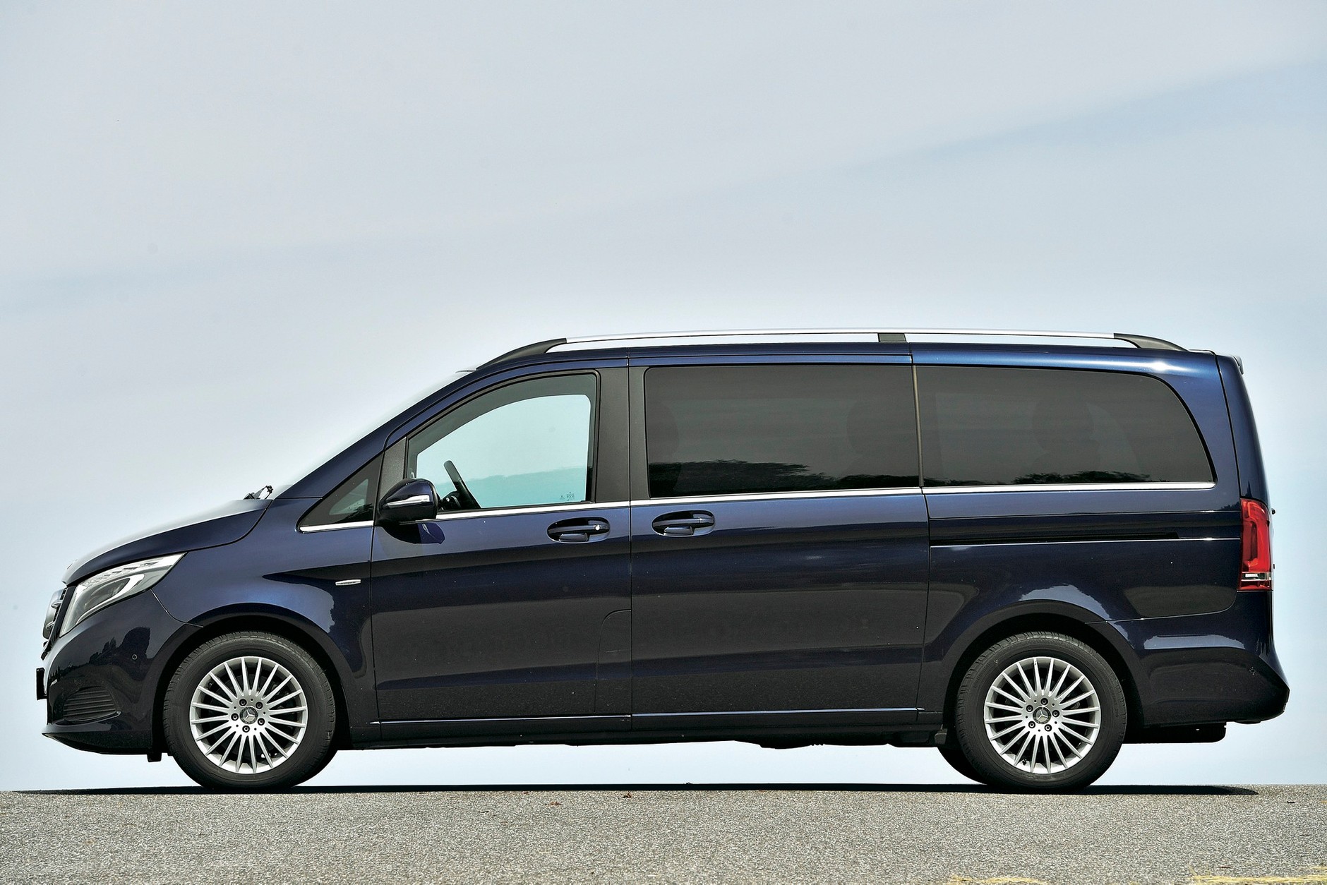 Mercedes V 250d, 190 KM