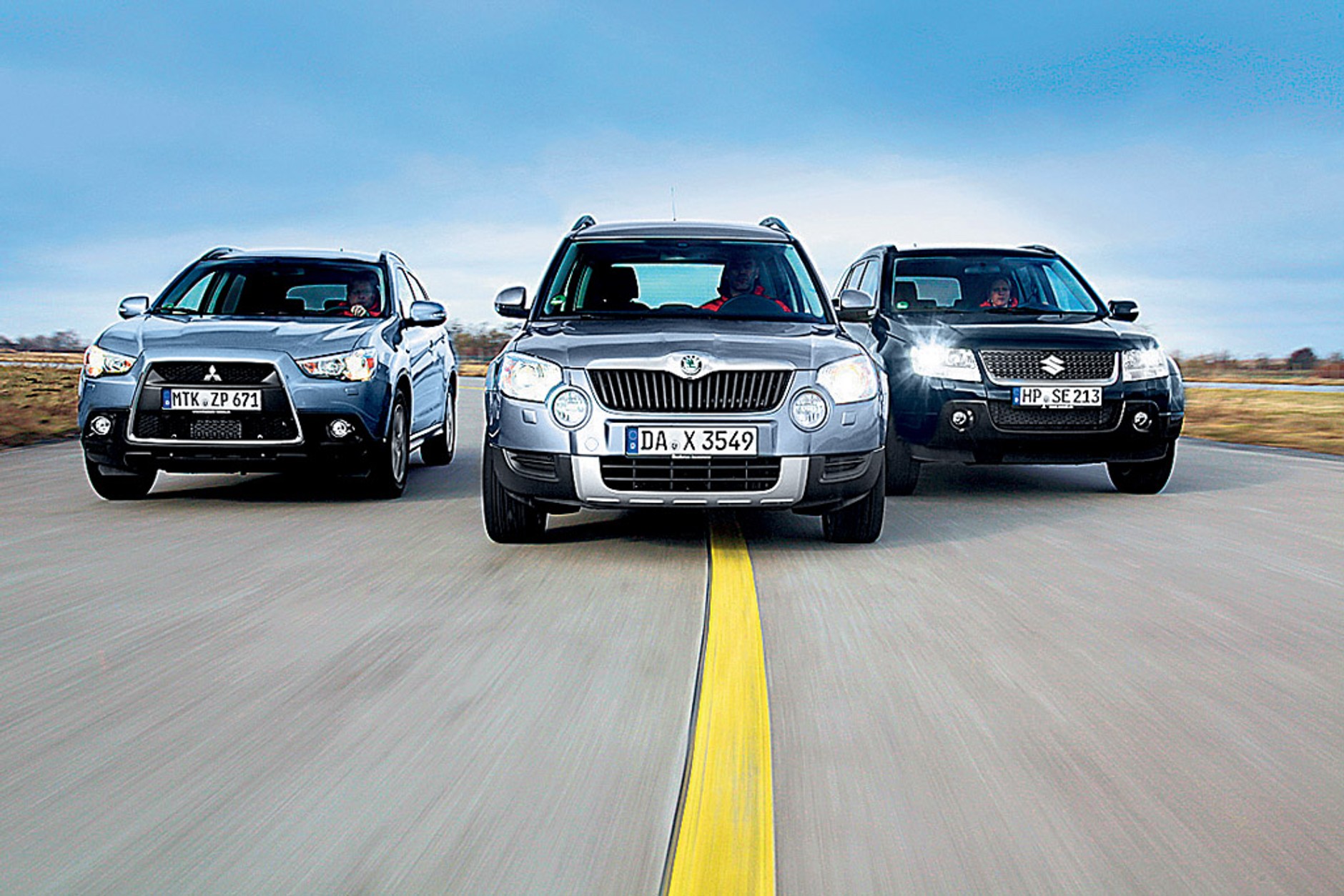 Suzuki Grand Vitara kontra Mitsubishi ASX i Skoda Yeti: kompaktowe terenówki na start