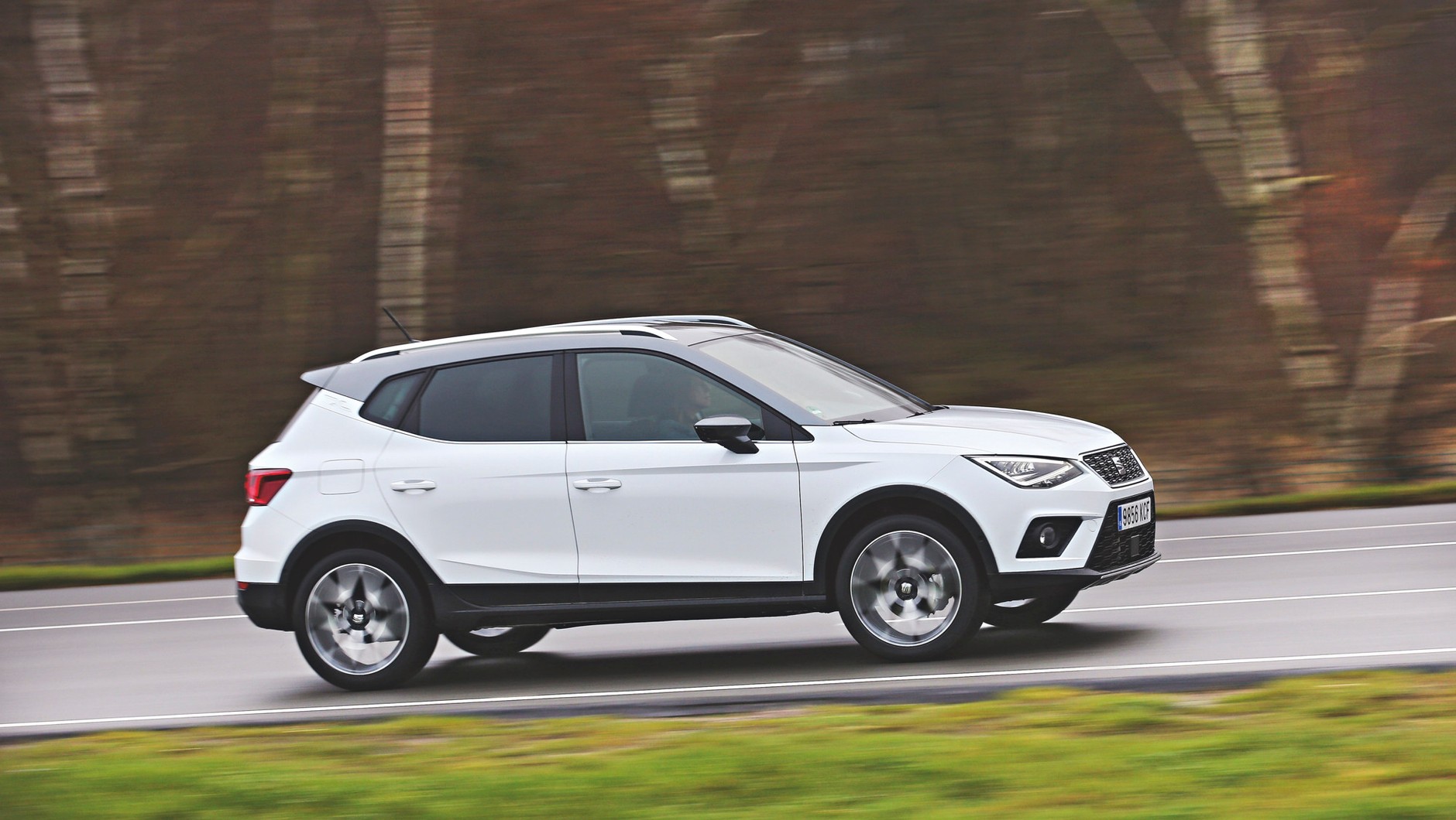 Porównanie: Kia Stonic, Opel Crossland X, Renault Captur i Seat Arona