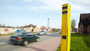 Koniec eldorado dla piratów drogowych coraz bliżej. Nowe uprawnienia dla cywili