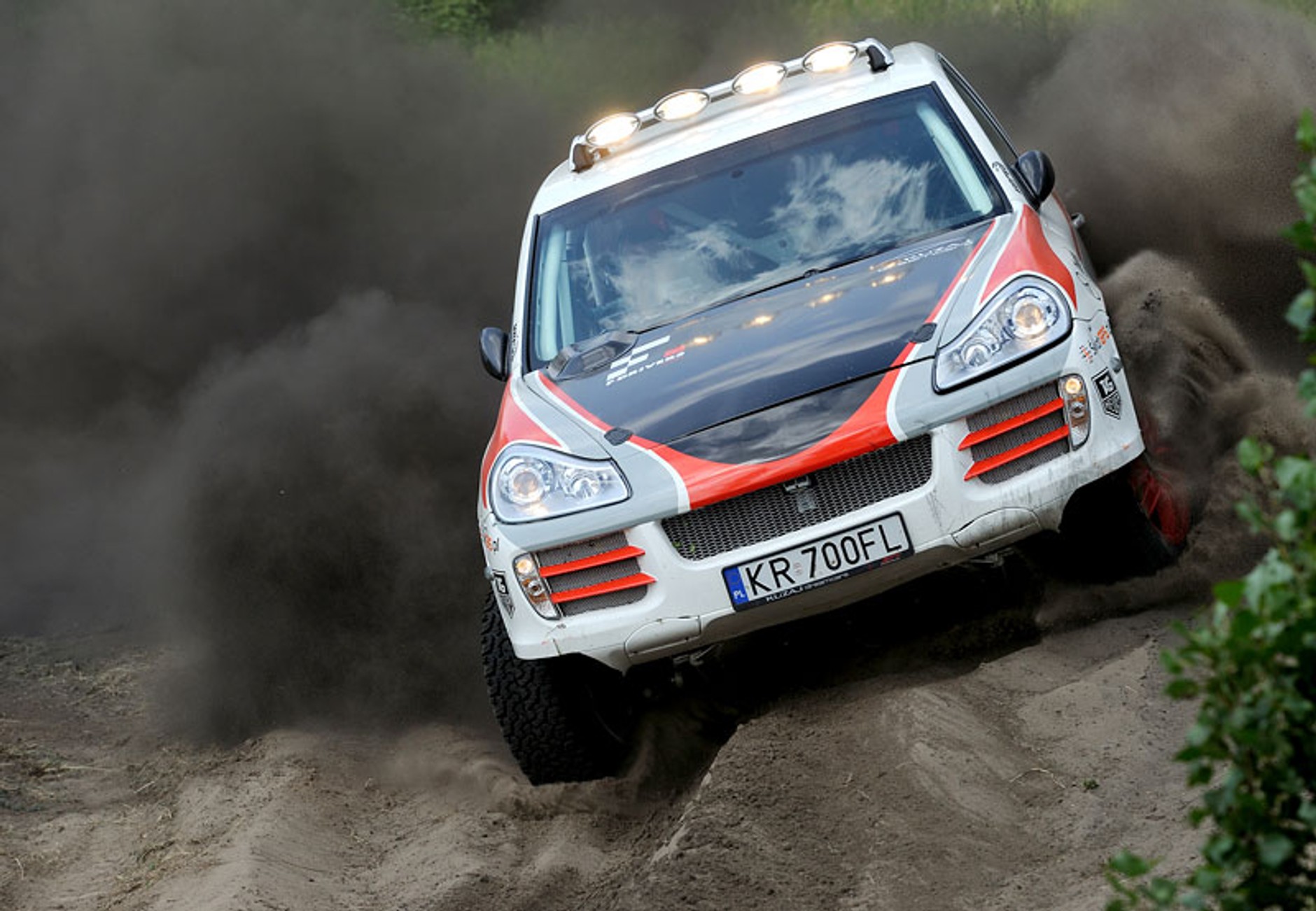 Porsche Cayenne STT Racing: Komornicki i Marton - testy nowego samochodu (fotogaleria)