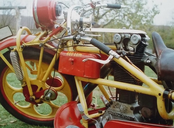 Čechie-Böhmerland – najdłuższe motocykle świata