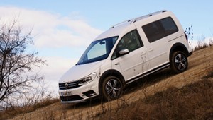 Volkswagen Caddy Alltrack: terenowy dostawczak z Polski (pierwsza jazda)