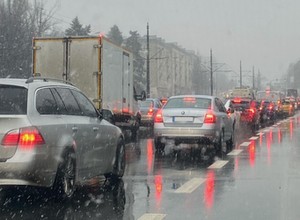 Ruch w czasie świąt. Kiedy jest największy i jak jeżdżą Polacy?