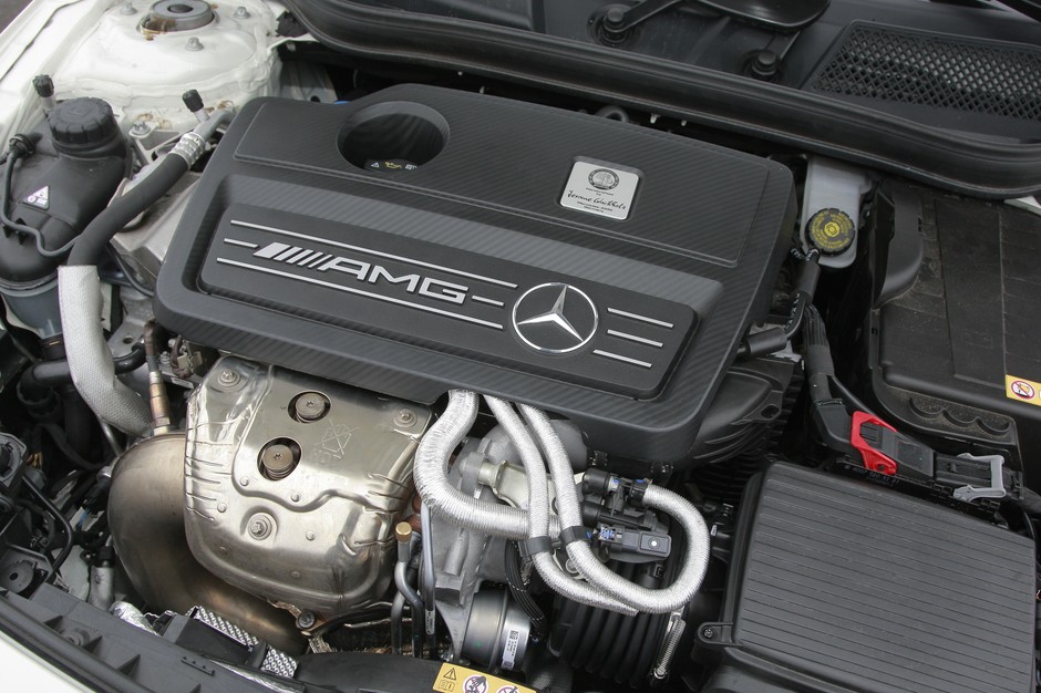 Mercedes A 45 AMG