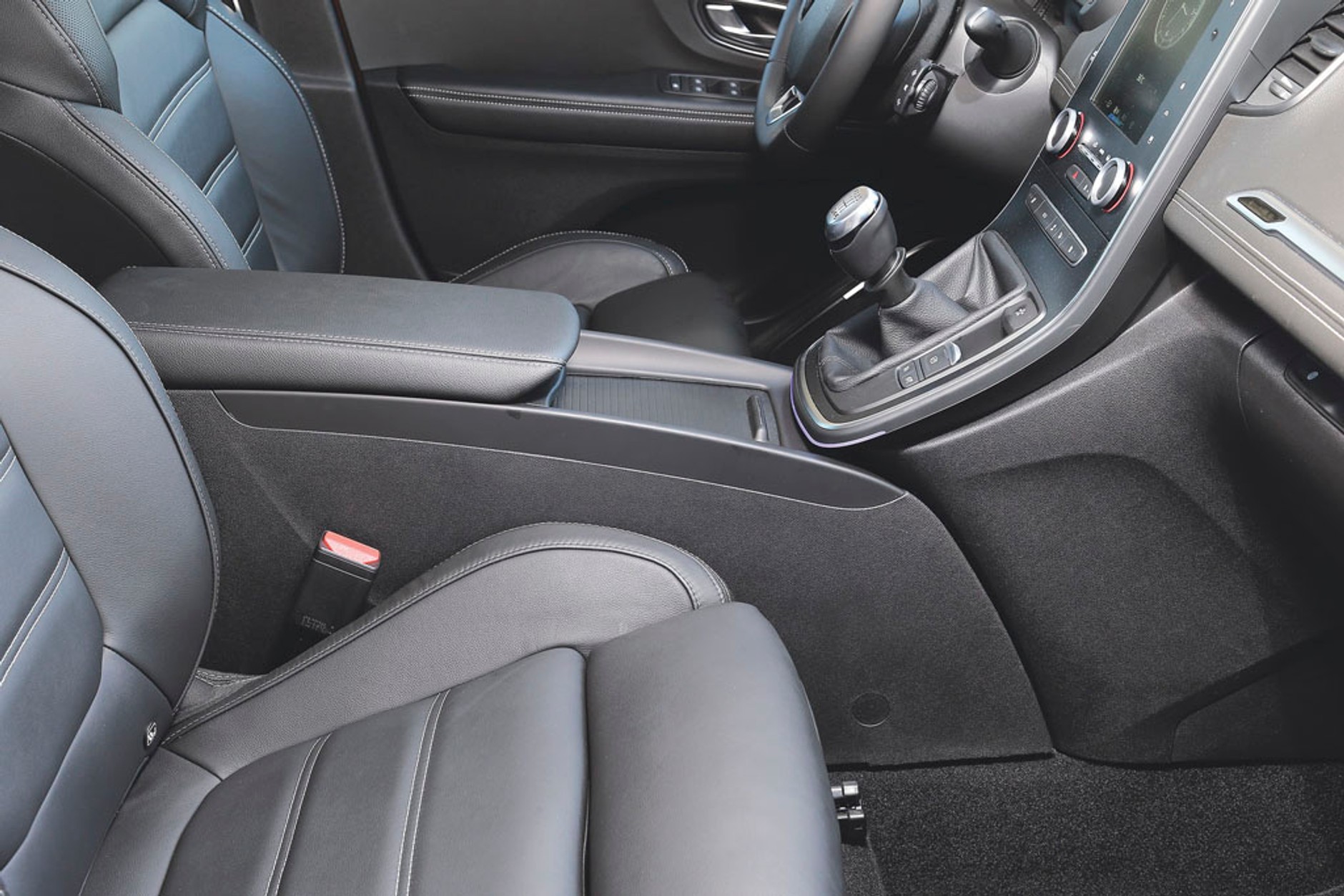 Renault Scenic - komfortowy van na 20-calowych kołach