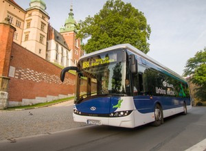 Elektryczny Solaris Urbino autobusem roku 2017