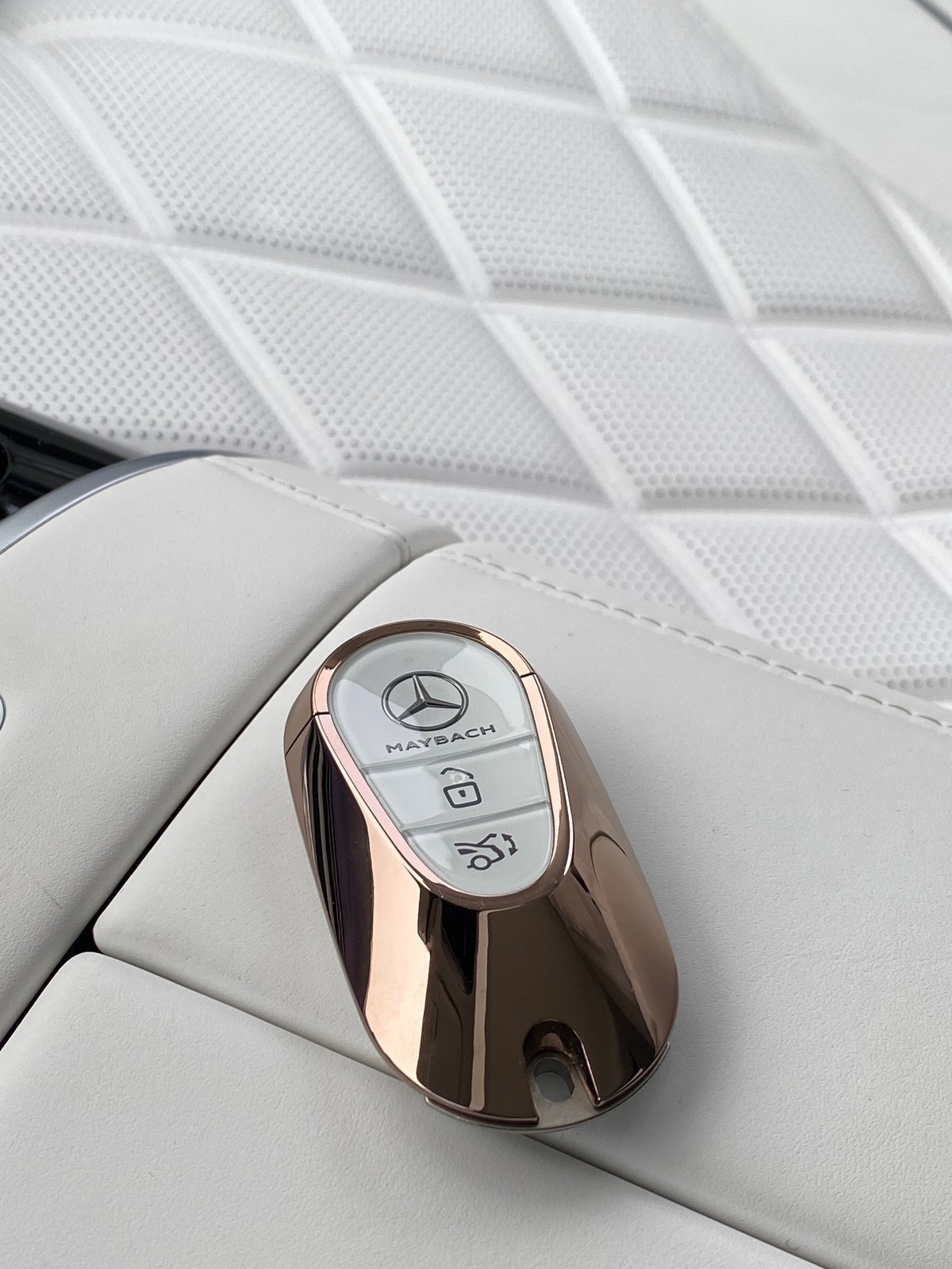 Mercedes-Maybach S680 (2021 r.; generacja Z 223)