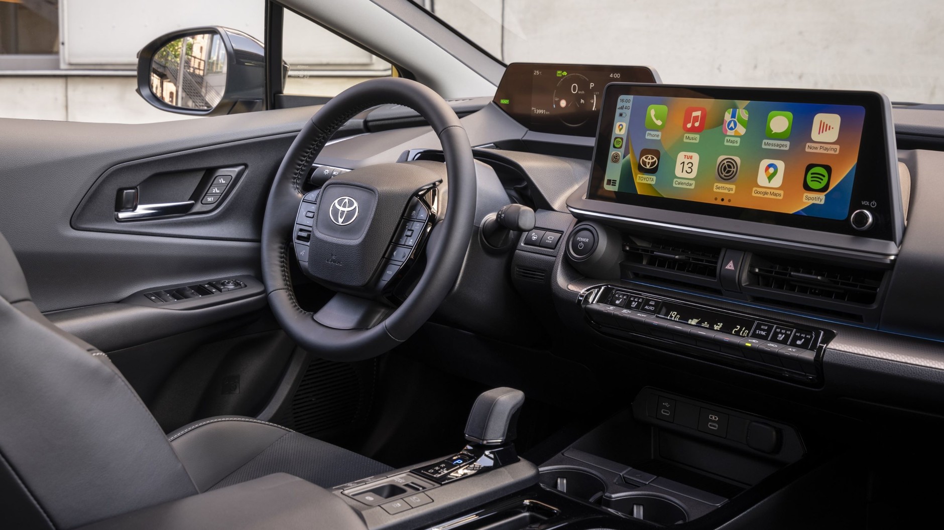 Toyota Prius (piąta generacja; na rynku od 2023 r.)
