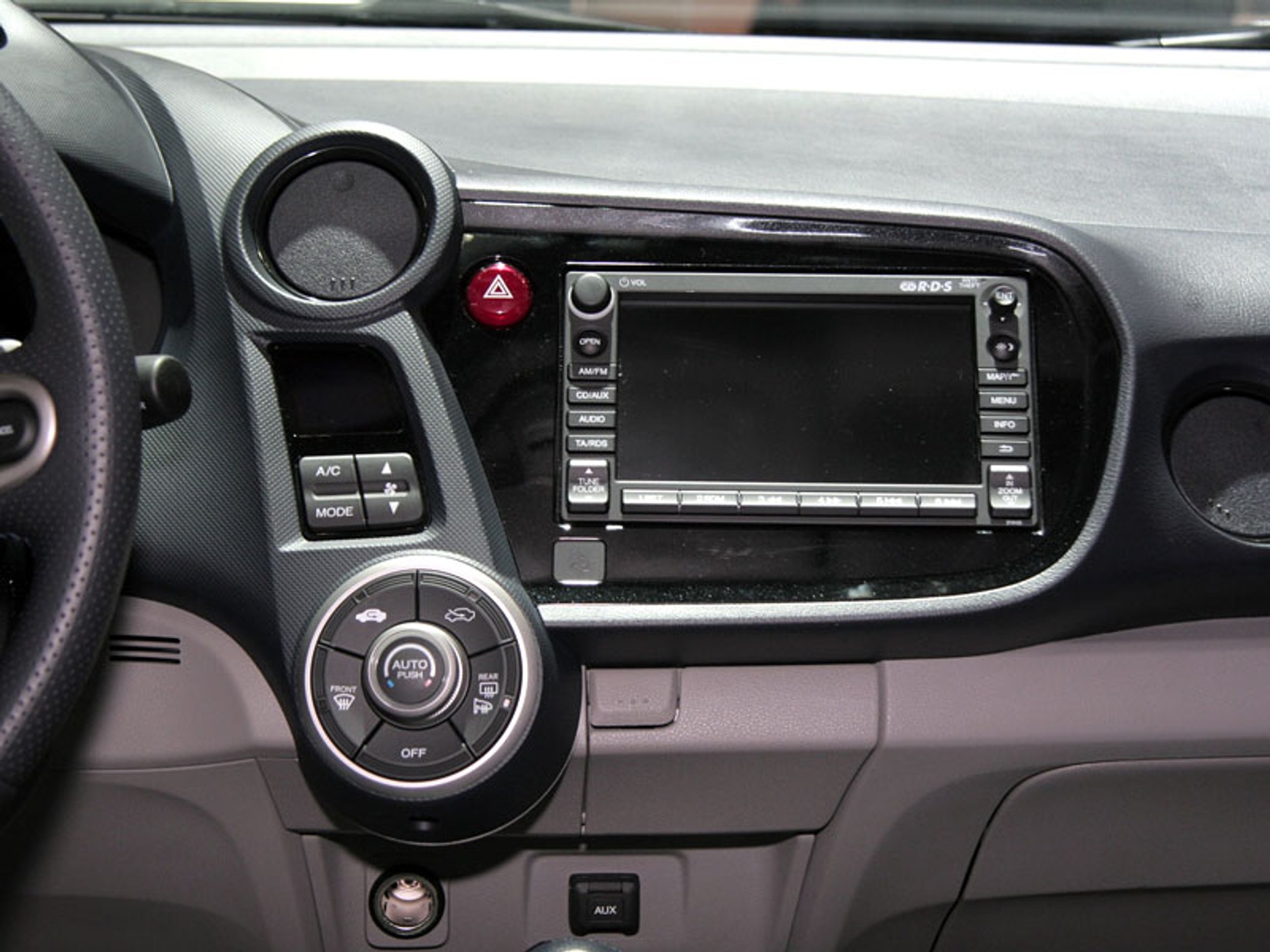 Genewa 2009: Honda Insight – pierwsze wrażenia i porównanie z modelem Civic