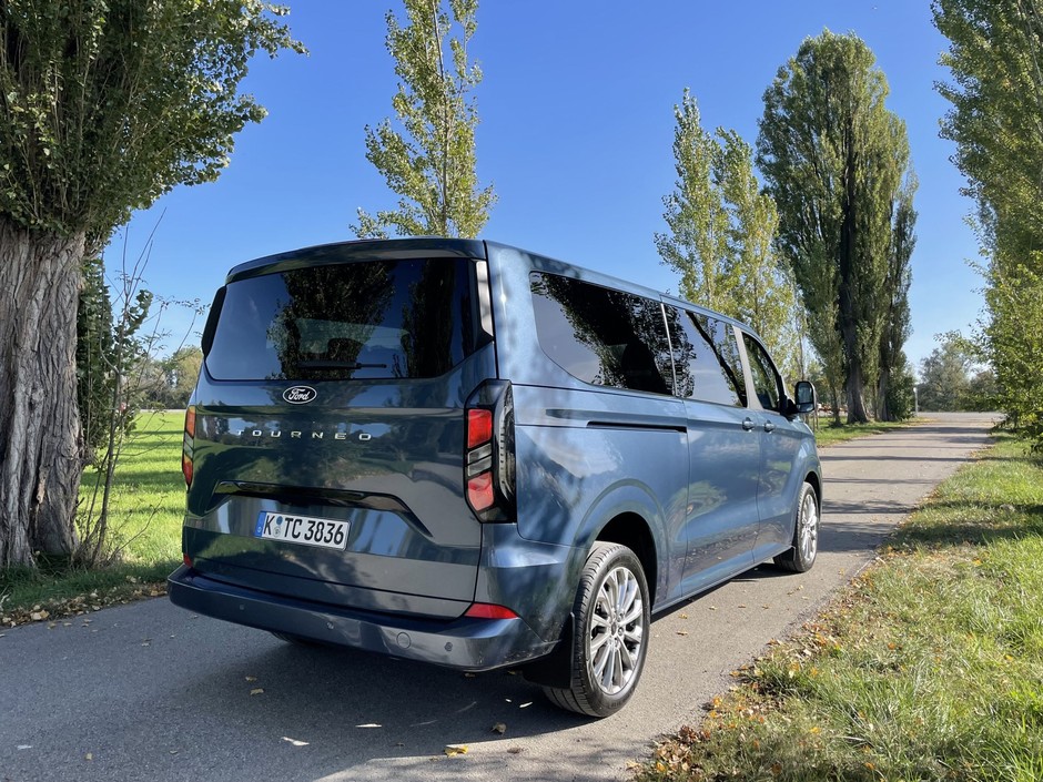 Ford Tourneo Custom