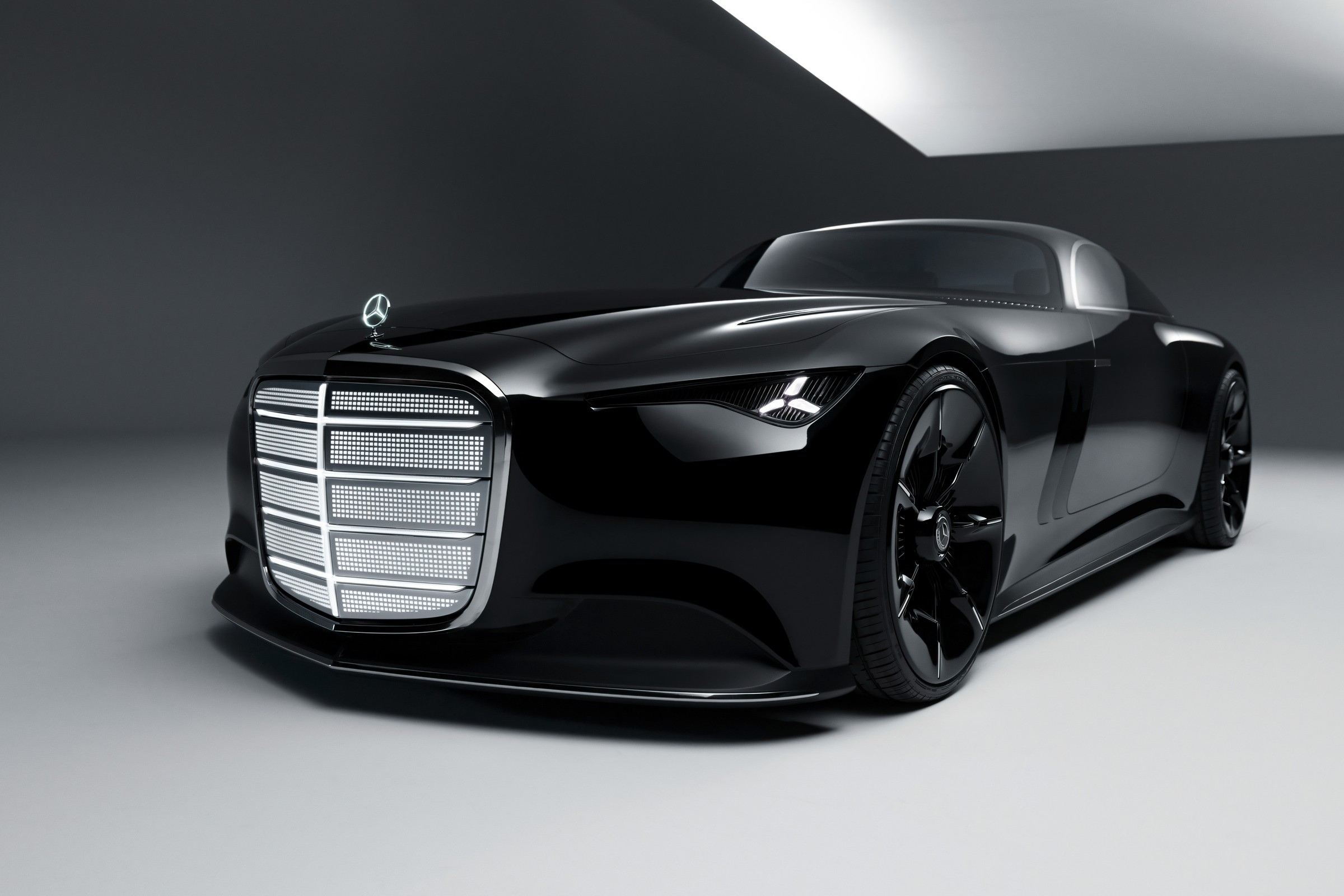 Mercedes pokazał imponujący koncept Vision Iconic. Pokryty jest specjalną powłoką