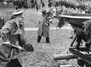 Adolf Hitler - budowniczy Niemiec. Mit, w który wierzy się do dziś