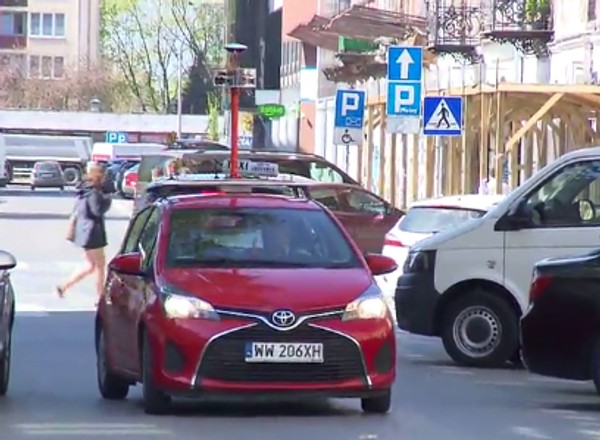 Parkowanie w mieście pod kontrolą - kamery zastąpią kontrolerów