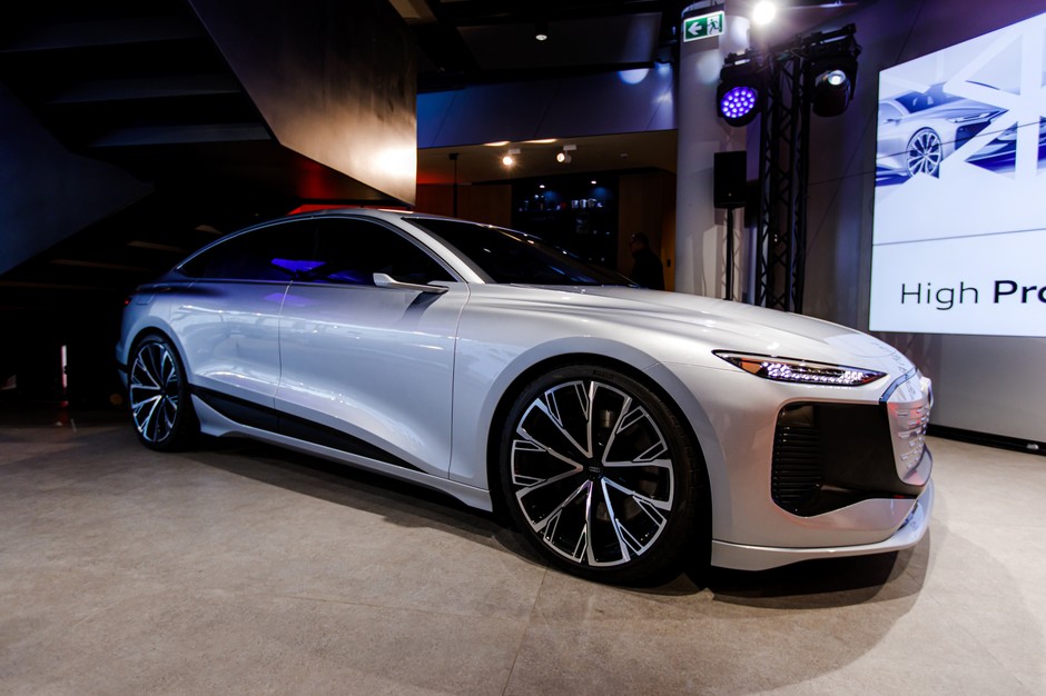 Audi A6 Sportback e-tron concept