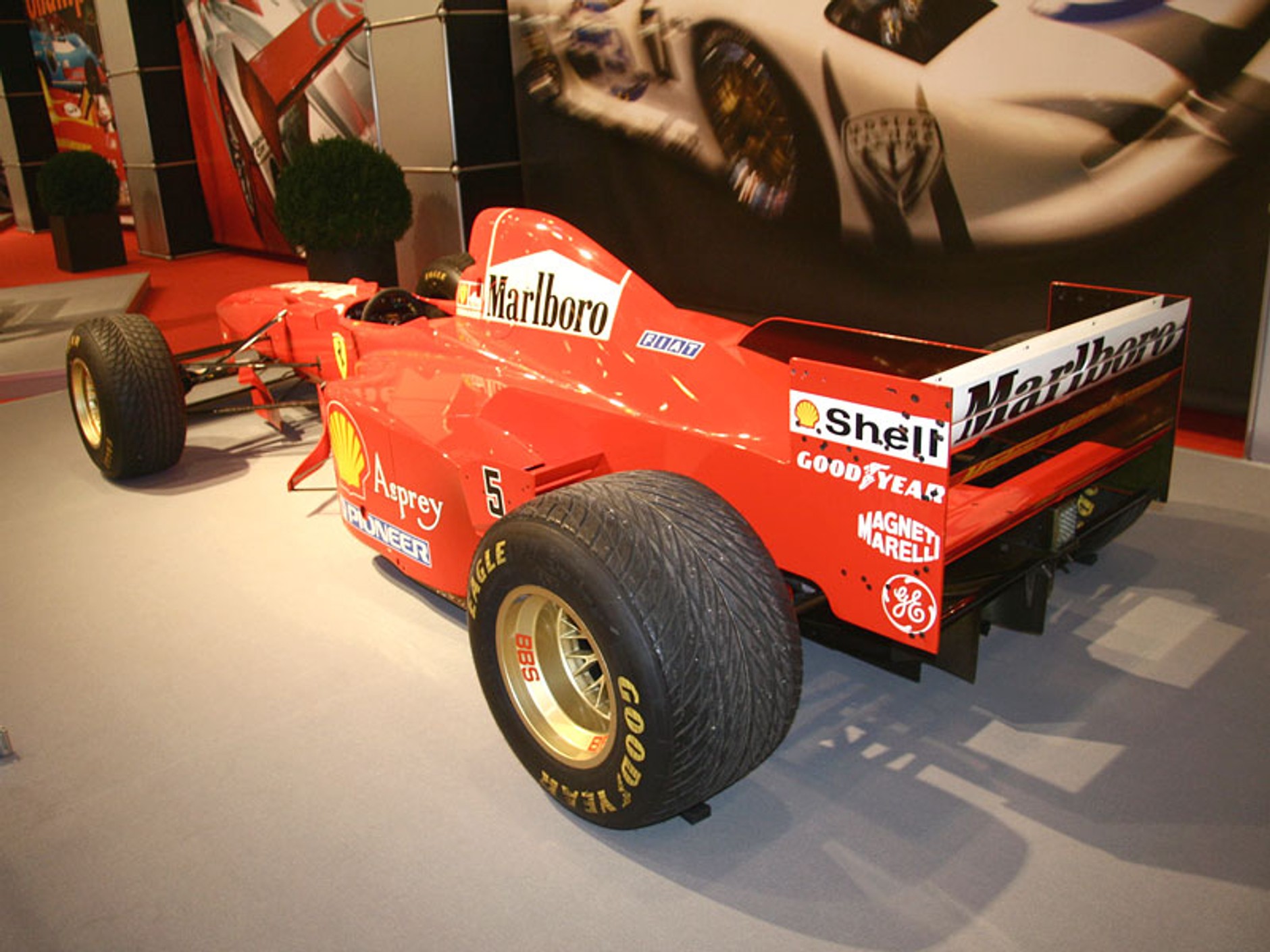 Essen Motor Show 2007: Spoilery, bajery, kilowaty (fotogaleria 4)