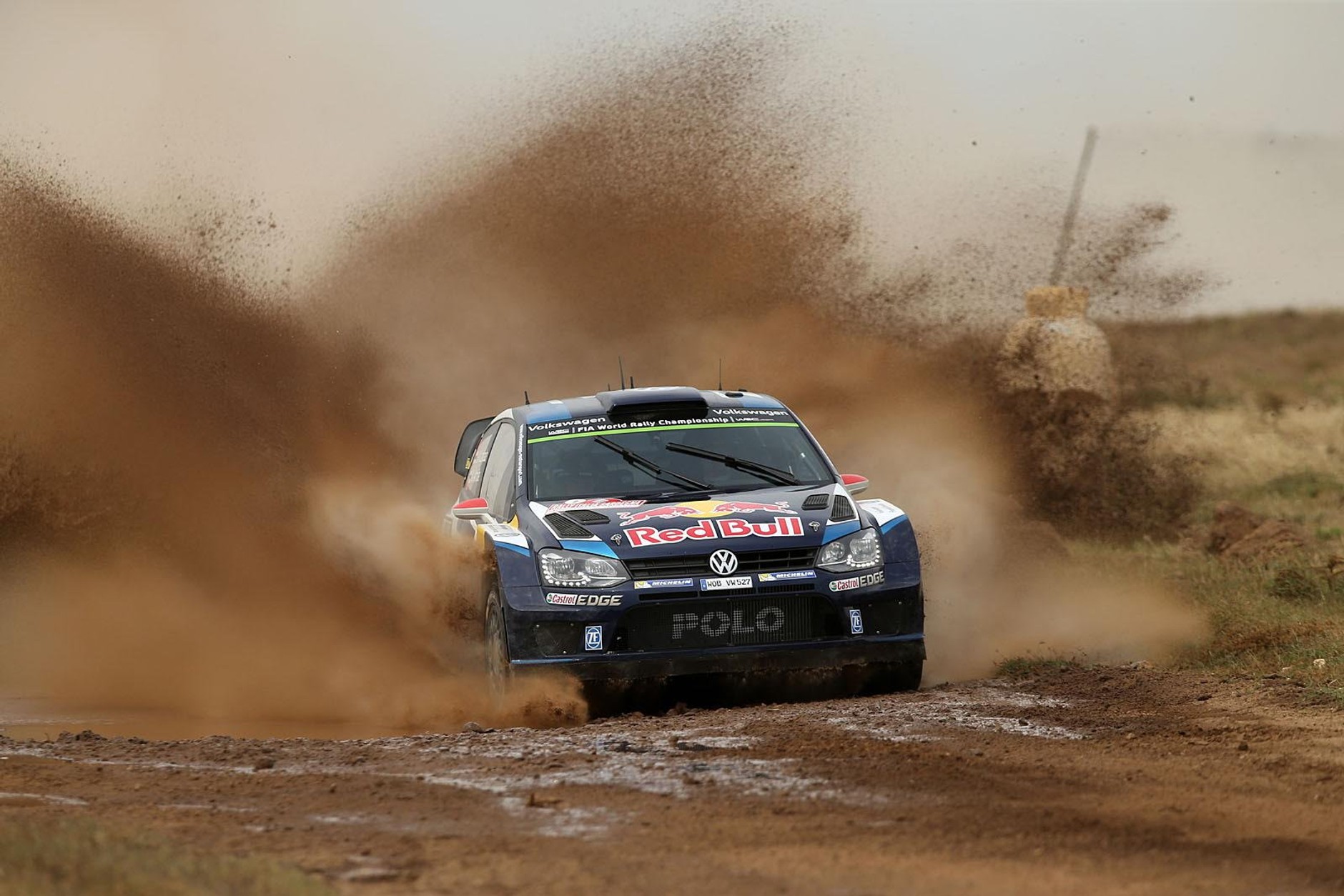 Rally Italia Sardegna 2015: niepokonany Ogier, zaskakujący Hyundai