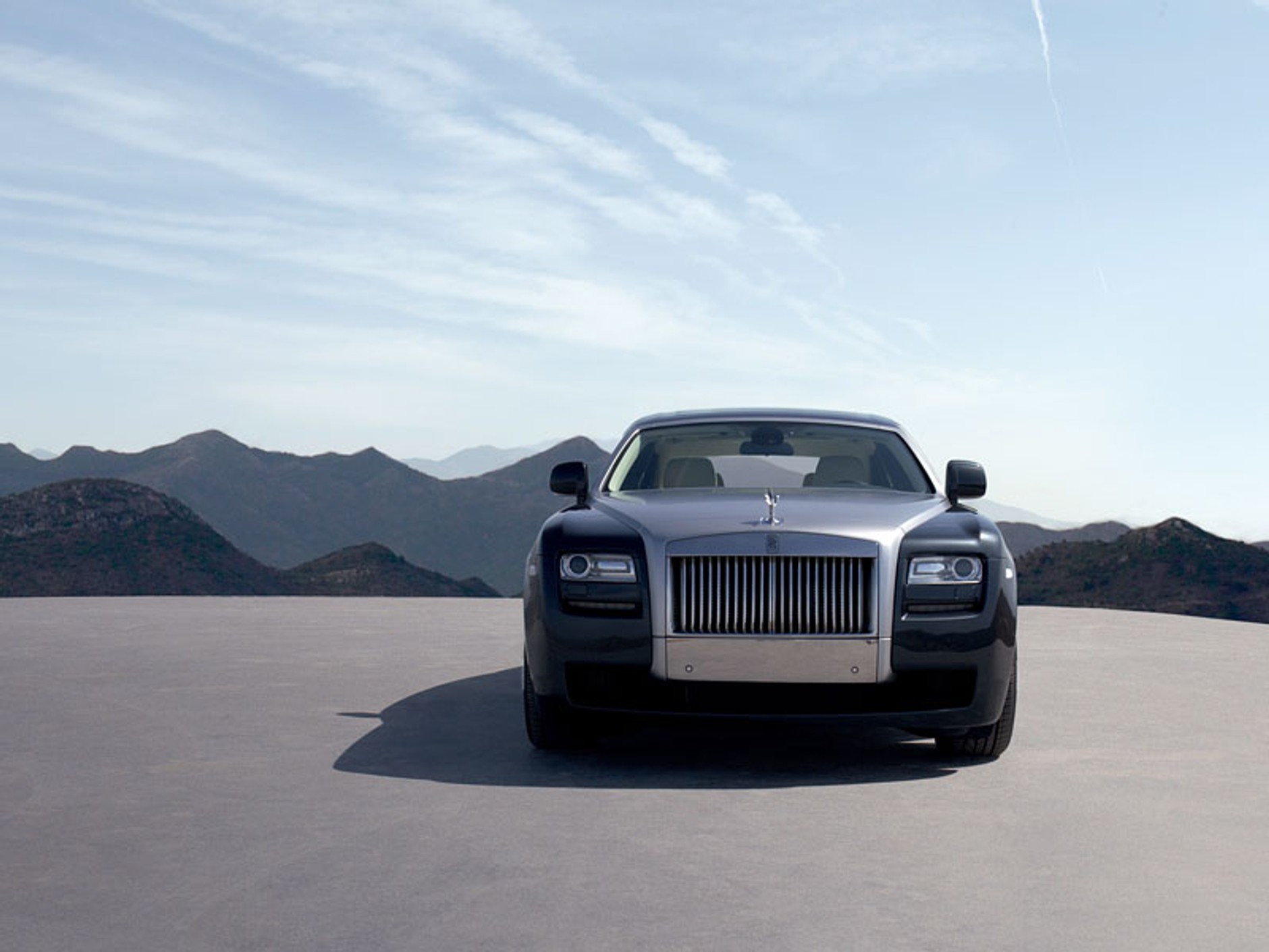 Rolls-Royce: w 2009 roku sprzedano 1002 aut