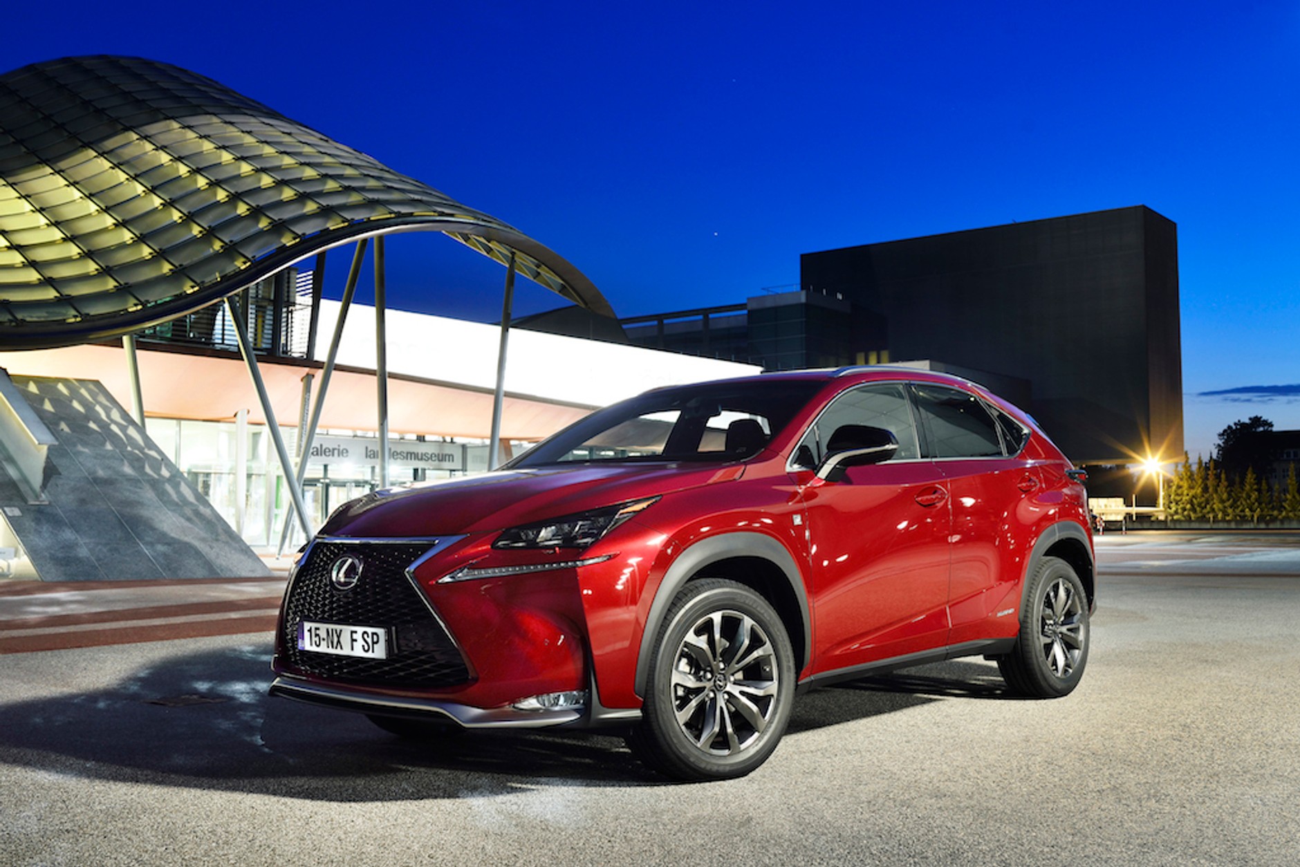 Lexus NX 300h