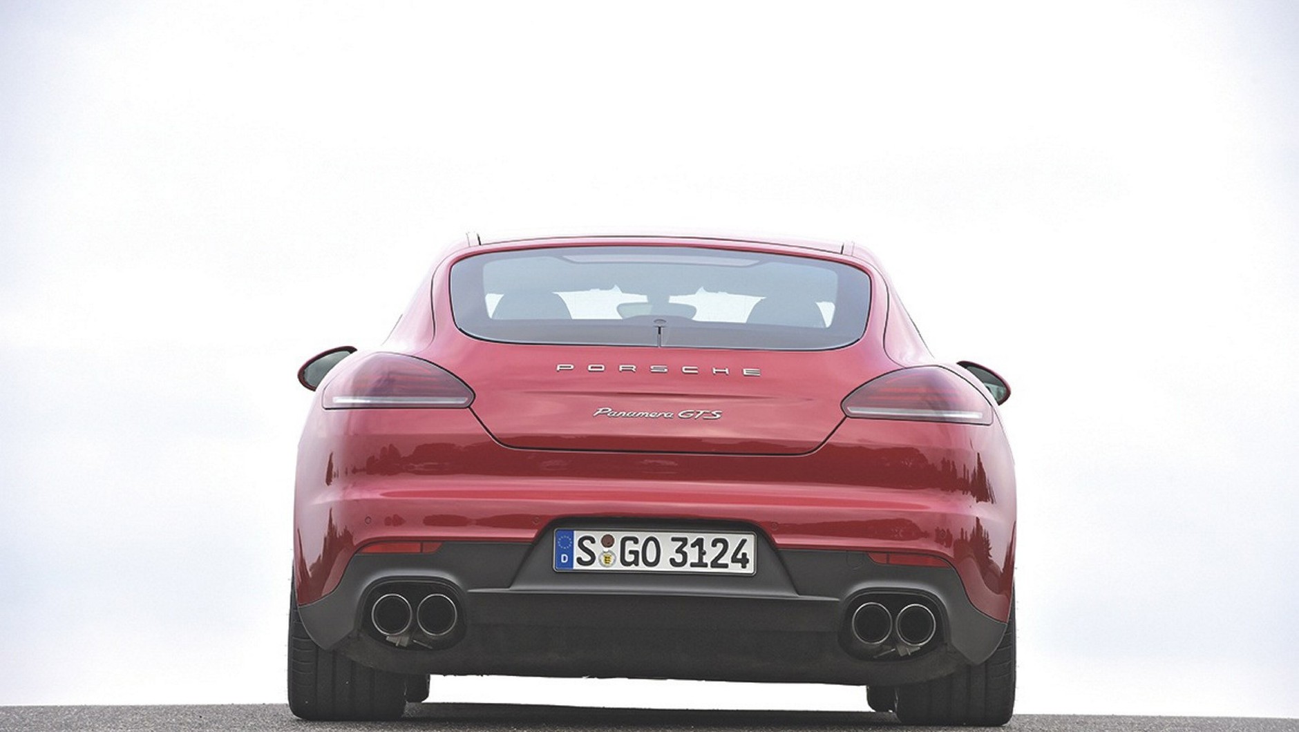 Limuzyna dla szefa wszystkich szefów - nowe BMW 750i kontra Audi A8, Mercedes klasy S i Porsche Panamera