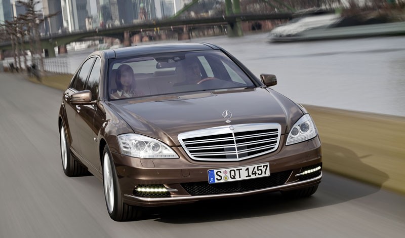 Mercedes-Benz S po faceliftingu – dane techniczne, ceny w Niemczech, duża fotogaleria