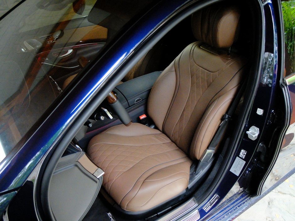 Mercedes S 560