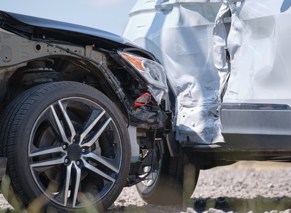 mStłuczka, nowa funkcja w mObywatelu, zmieniła zasady zgłaszania kolizji drogowych