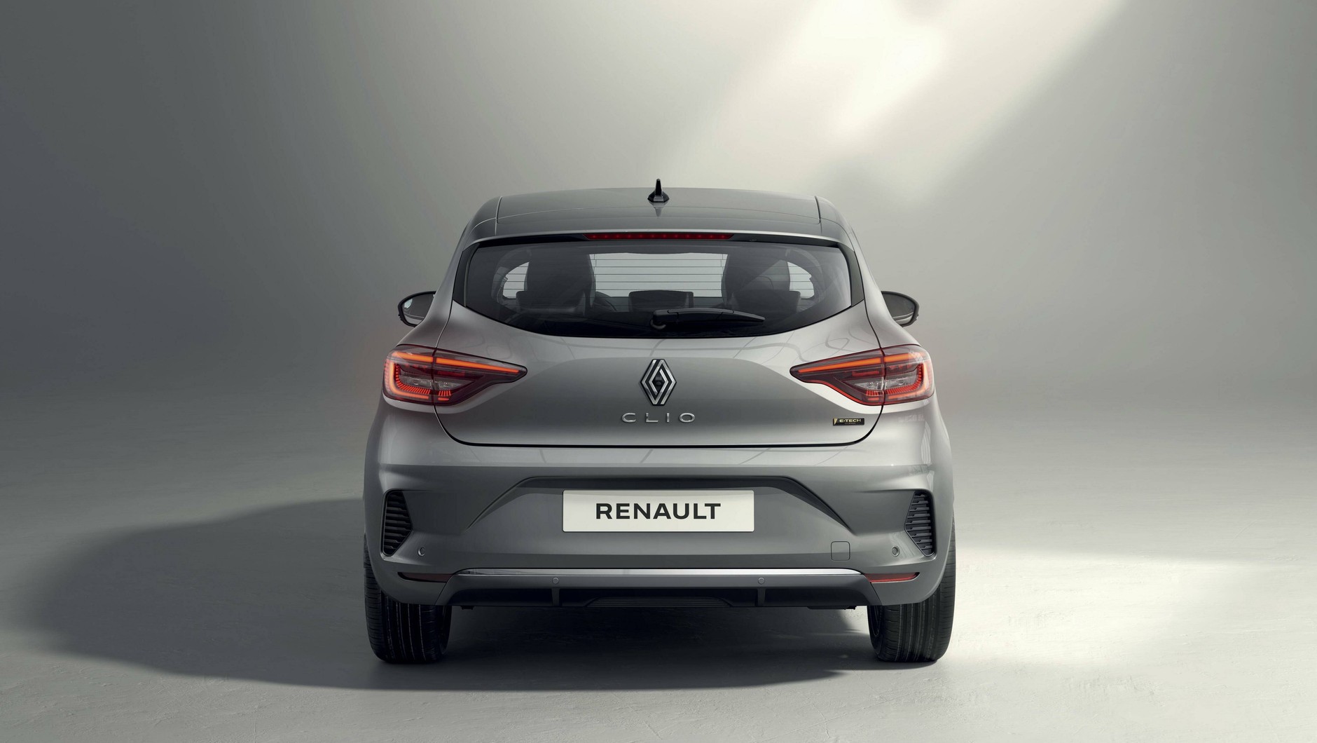 Tył Renault Clio po liftingu