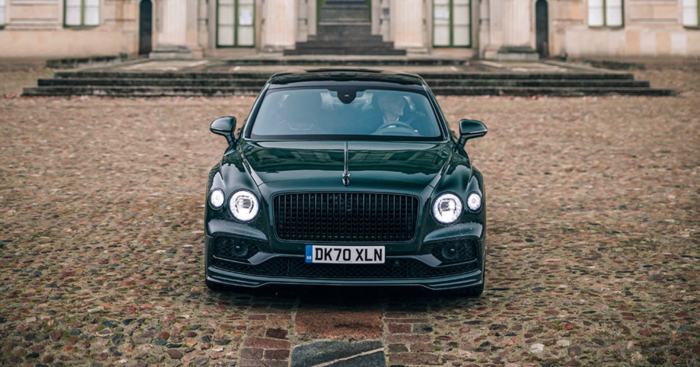 Bentley Flying Spur V8