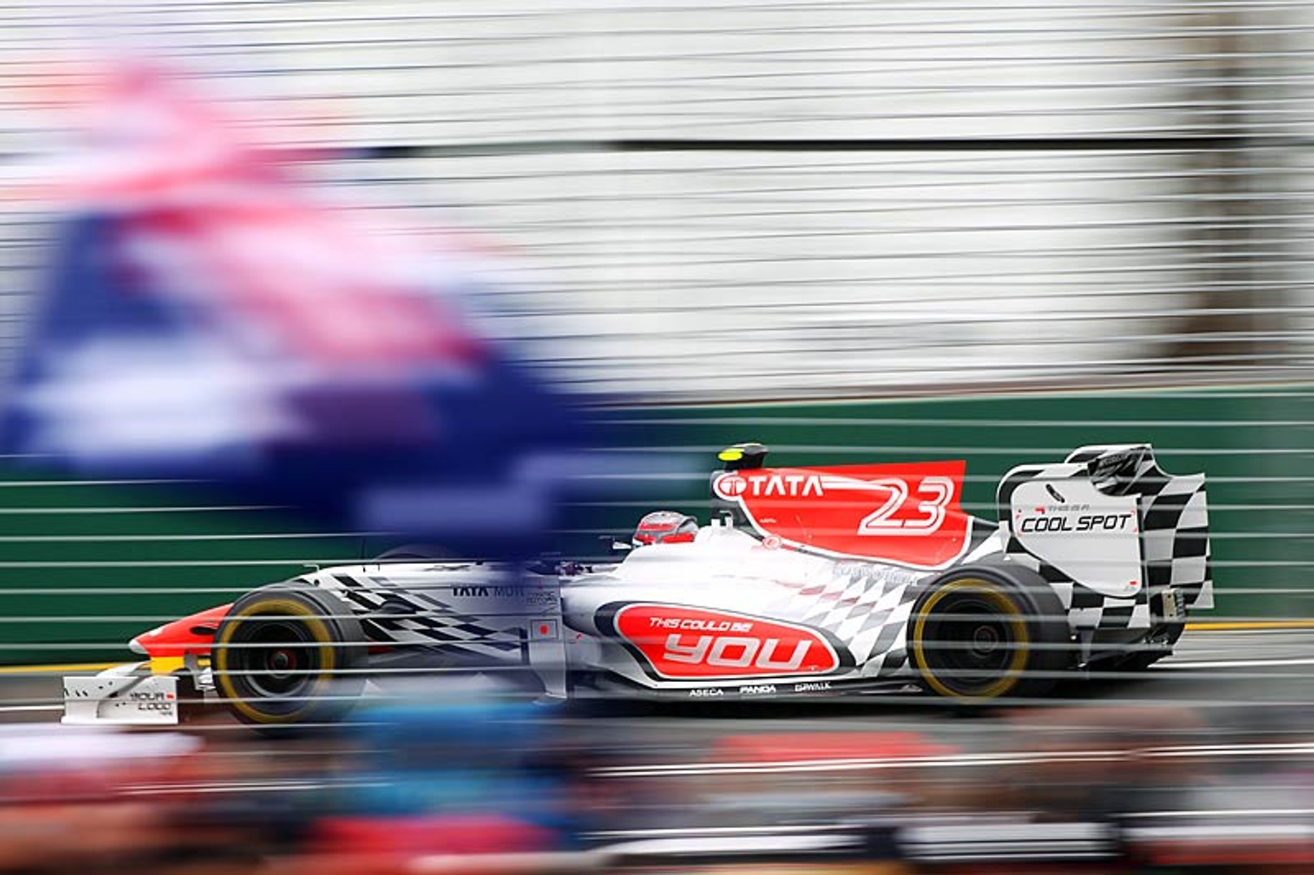 Grand Prix Australii 2011: Vettel znokautował rywali, Pietrow rewelacyjnie zastąpił Kubicę (relacja, wyniki)