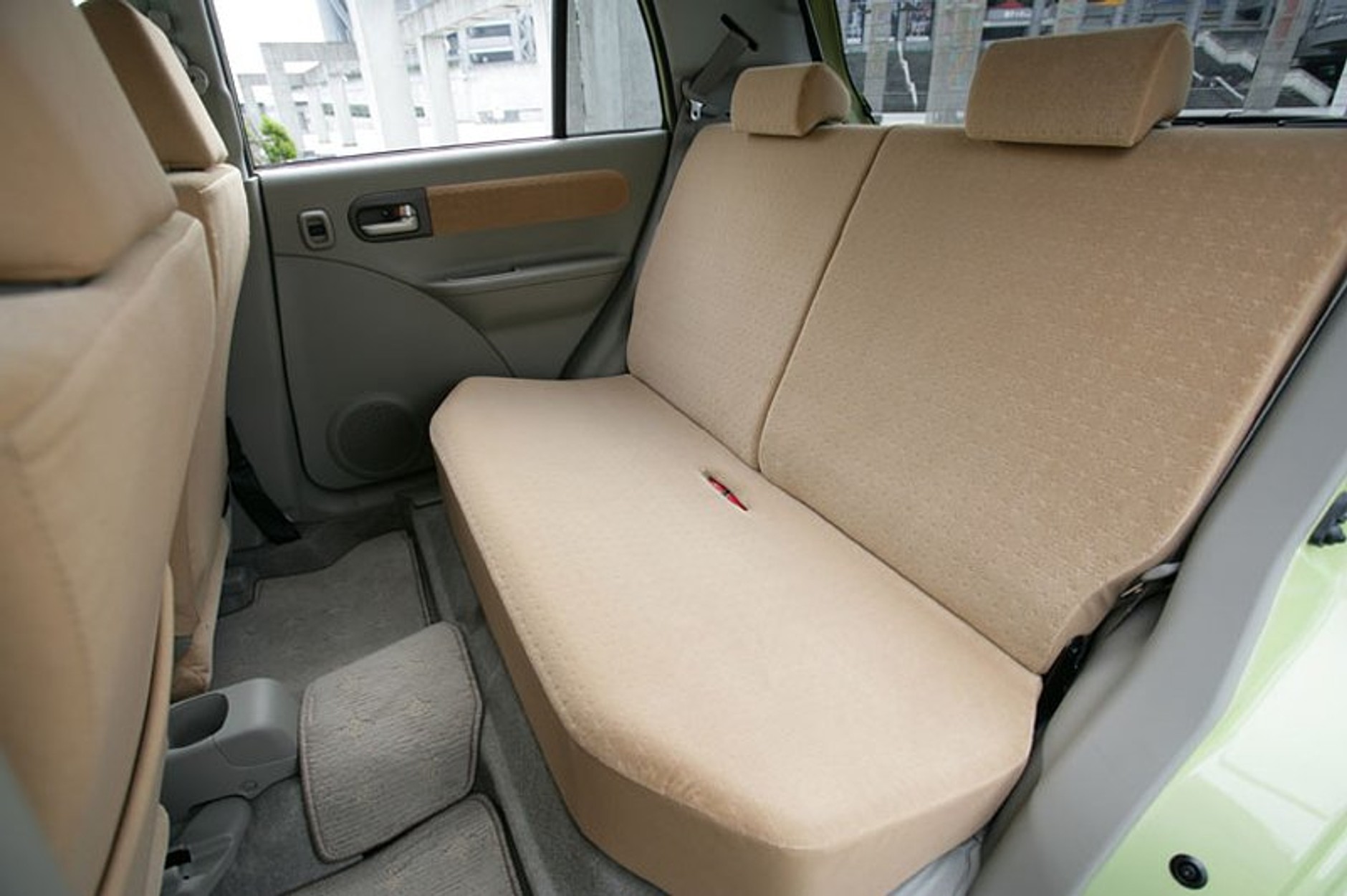 Nissan Pino – kolejny maluch