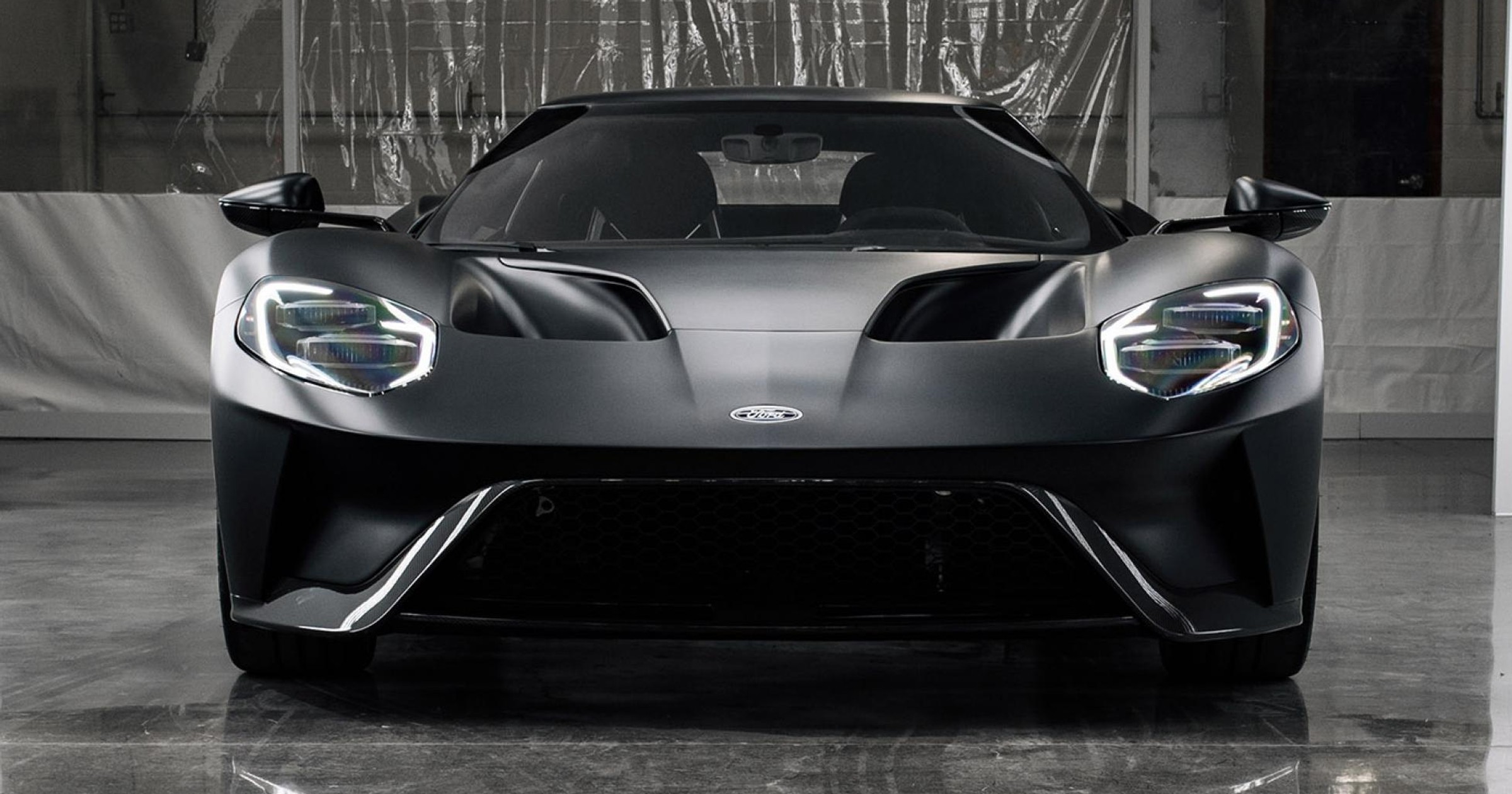 Pierwszy Ford GT zjechał z taśmy produkcyjnej