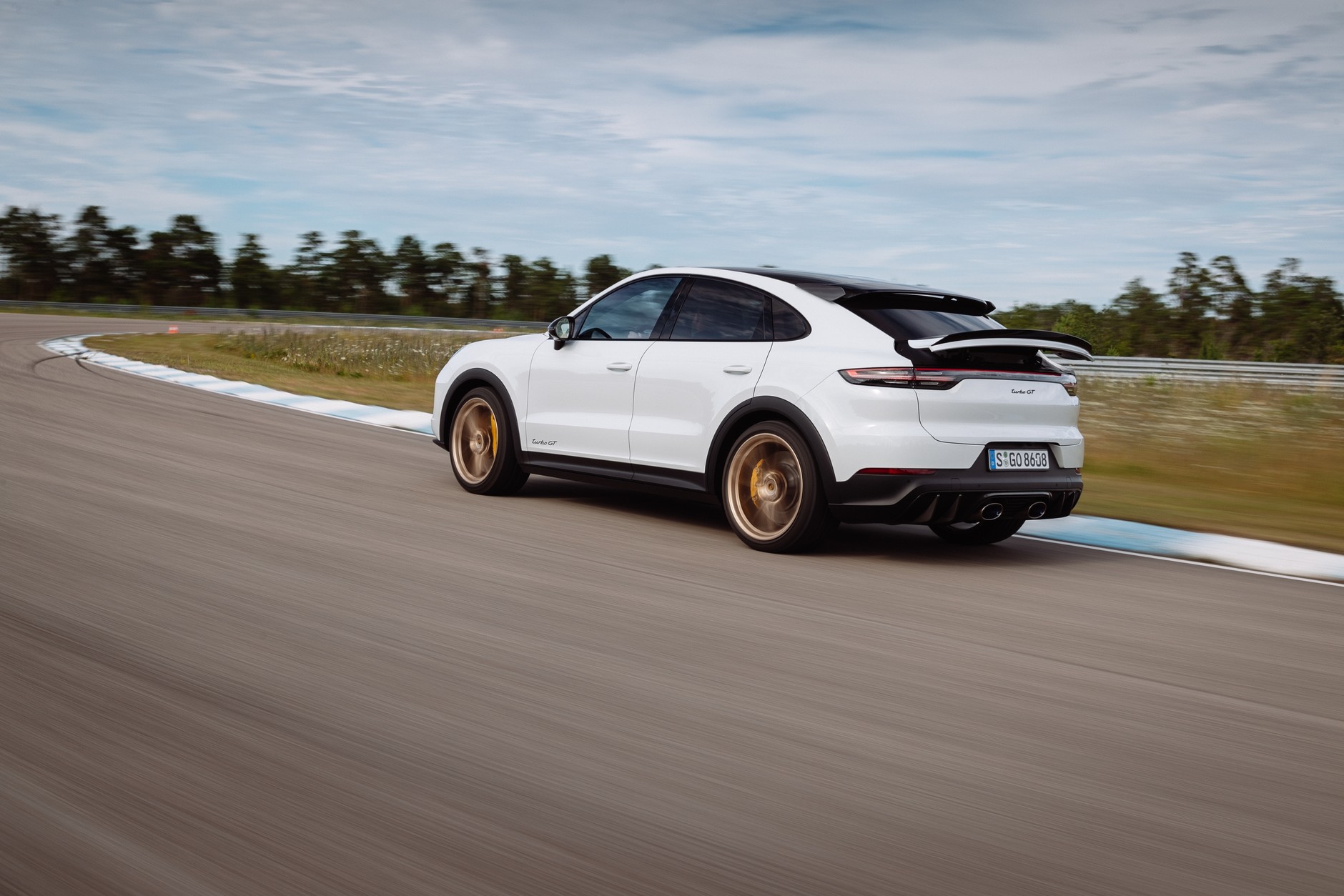 Porsche Cayenne Turbo GT