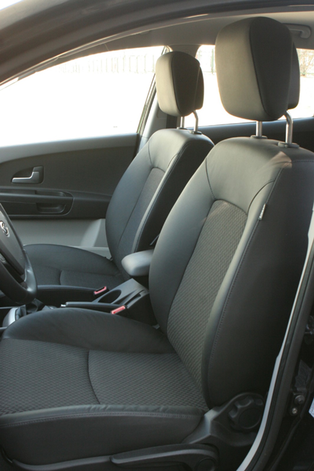 Toyota Auris, Kia ceed, Ford Focus - Azjatyckie nowości w ataku na Europę