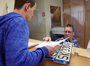 Rejestracja samochodu - jak to załatwić?