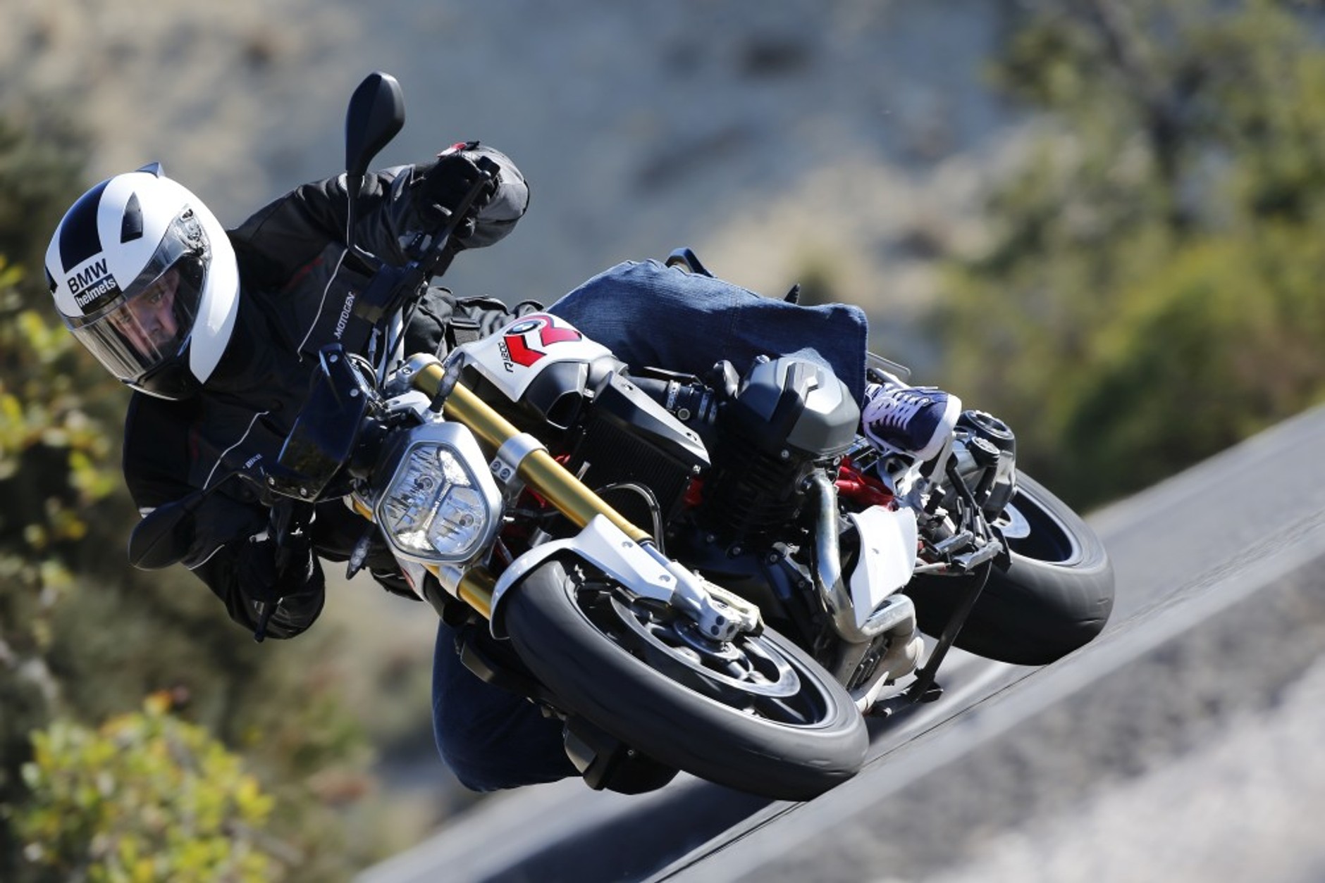 2015 BMW R1200R