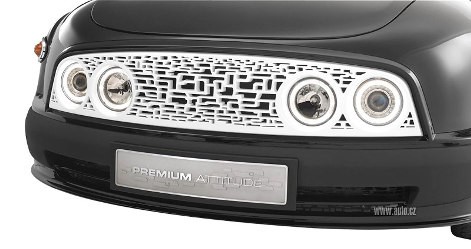 LA Auto Show 2007: Tatra 603 – czeska legenda w podaniu firmy Faurecia