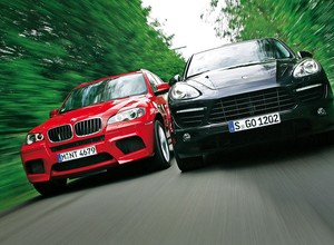 Superterenówki z turbodopalaczem: BMW X5 M kontra Porsche Cayenne Turbo