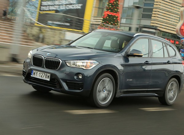 BMW X1 xDrive 25i - ma coś z vana