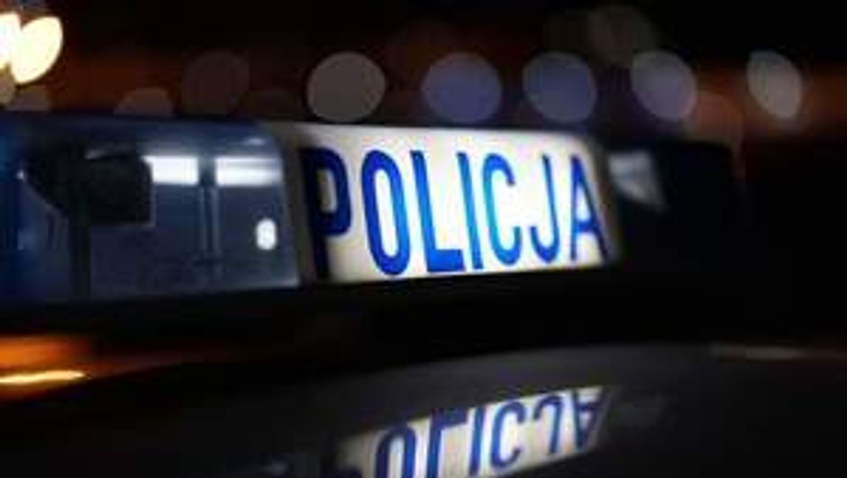 Obraz pochodzący z serwisu https://pomorska.policja.gov.pl/pom/informacje/wiadomosci/133926,16-latek-zabral-kluczyki-i-bez-uprawnien-wyjechal-na-droge-motorowerem.html