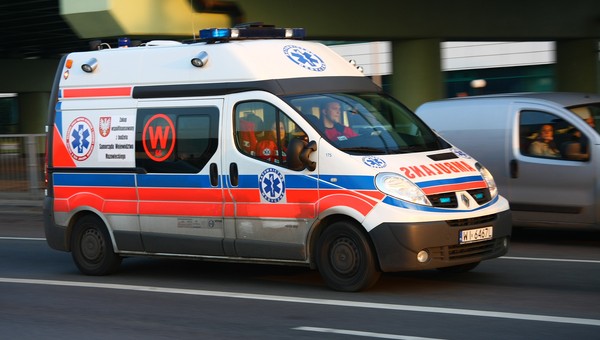 Ambulans na sygnale