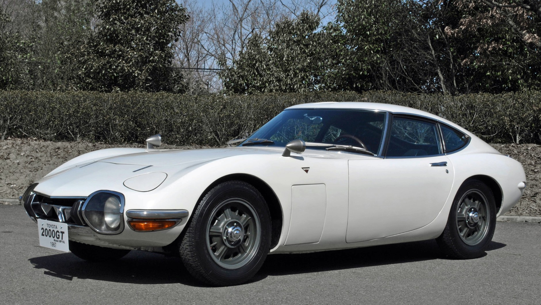 Toyota 2000GT